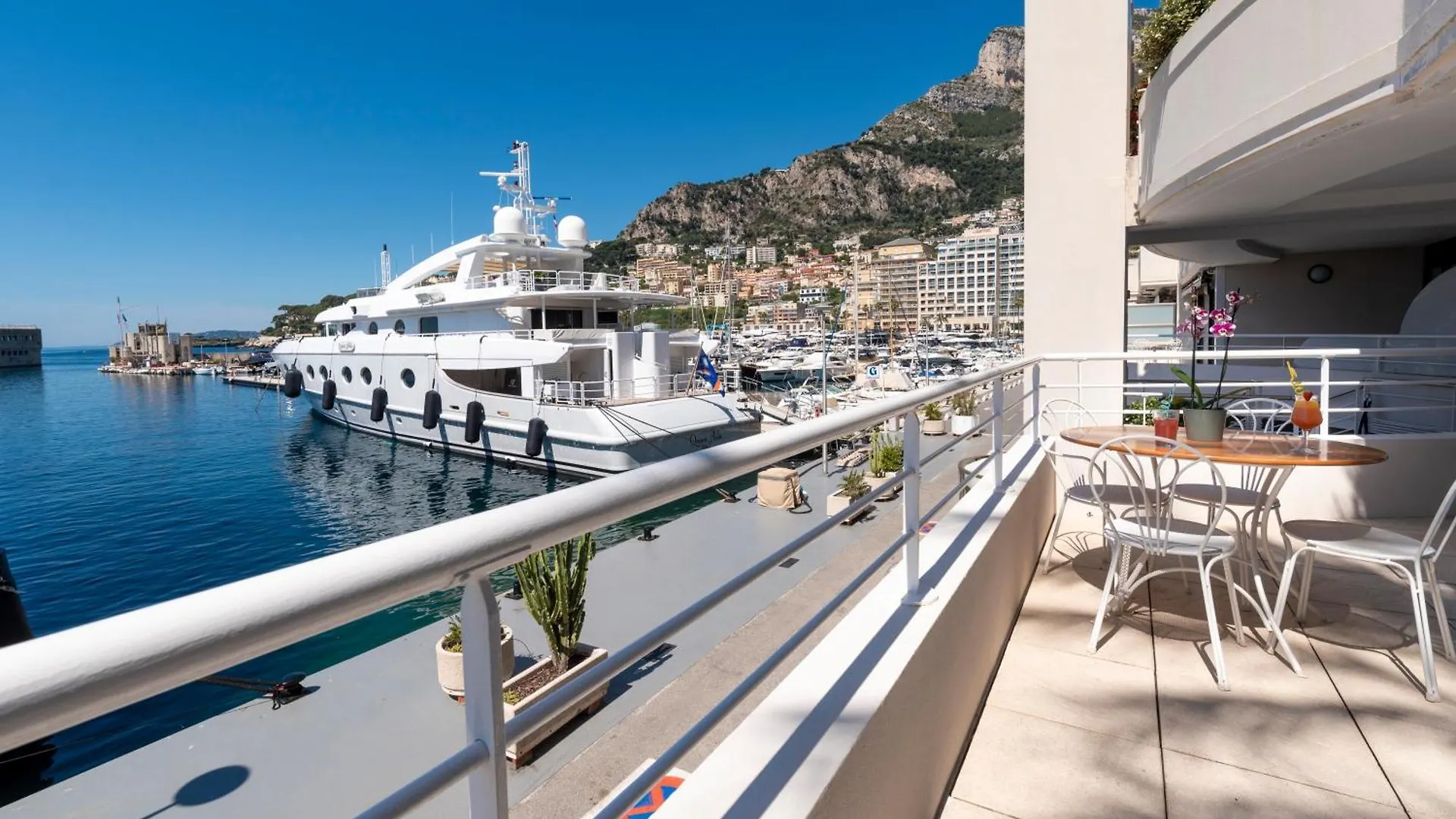 Apartahotel Residence Cap Winston Cap-d'Ail